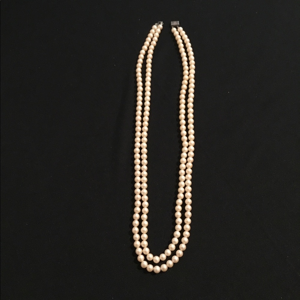 VTG Double Strand Faux Pearls - Picture 4 of 7